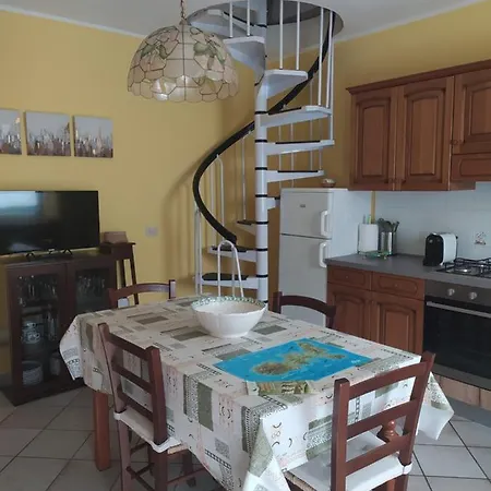 Bilocale La Tezia 公寓 马西亚娜马里纳