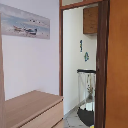 公寓 Bilocale La Tezia 马西亚娜马里纳