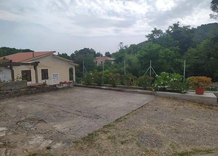 Lägenhet Bilocale La Tezia *