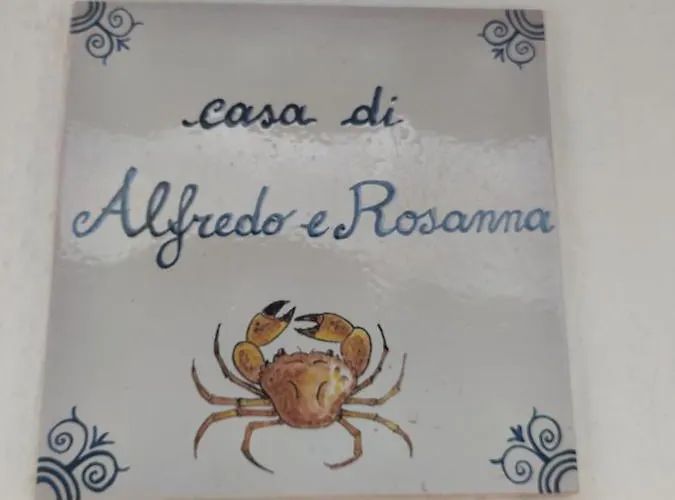 Bilocale La Tezia Lägenhet *